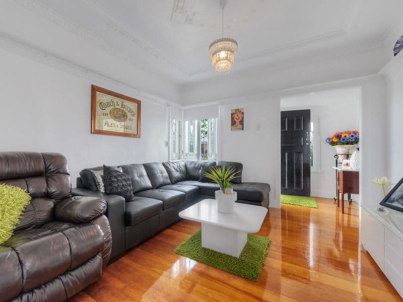 56 Clifford Street, Stafford QLD 4053, Stafford - Thumbnail 2