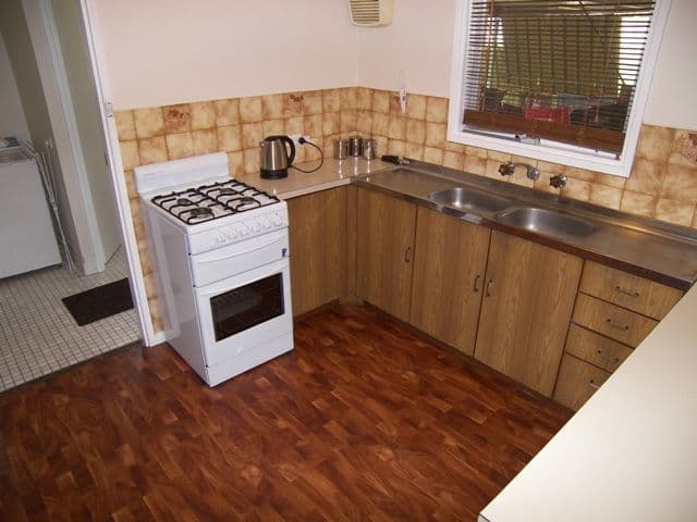 18 Aruma Crescent, MUNNO PARA SA 5115, Munno Para - Thumbnail 2