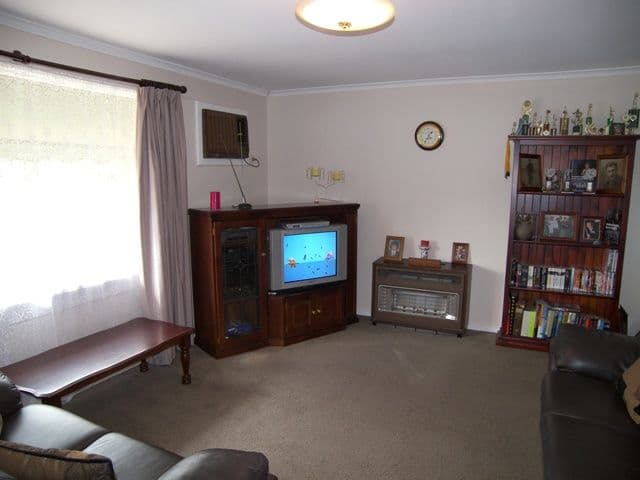 18 Aruma Crescent, MUNNO PARA SA 5115, Munno Para - Thumbnail 4