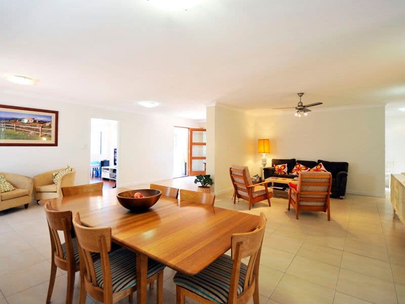 79  Mallawa Drive, PALM BEACH QLD 4221, Palm Beach - Thumbnail 4