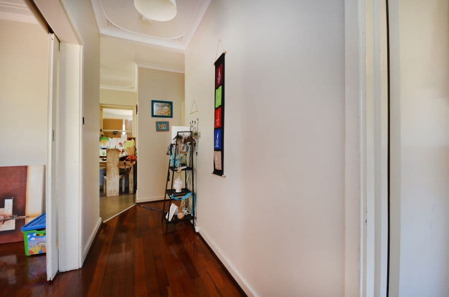 House 399 Sydenham Street, Belmont WA 6104, Belmont - Thumbnail 7