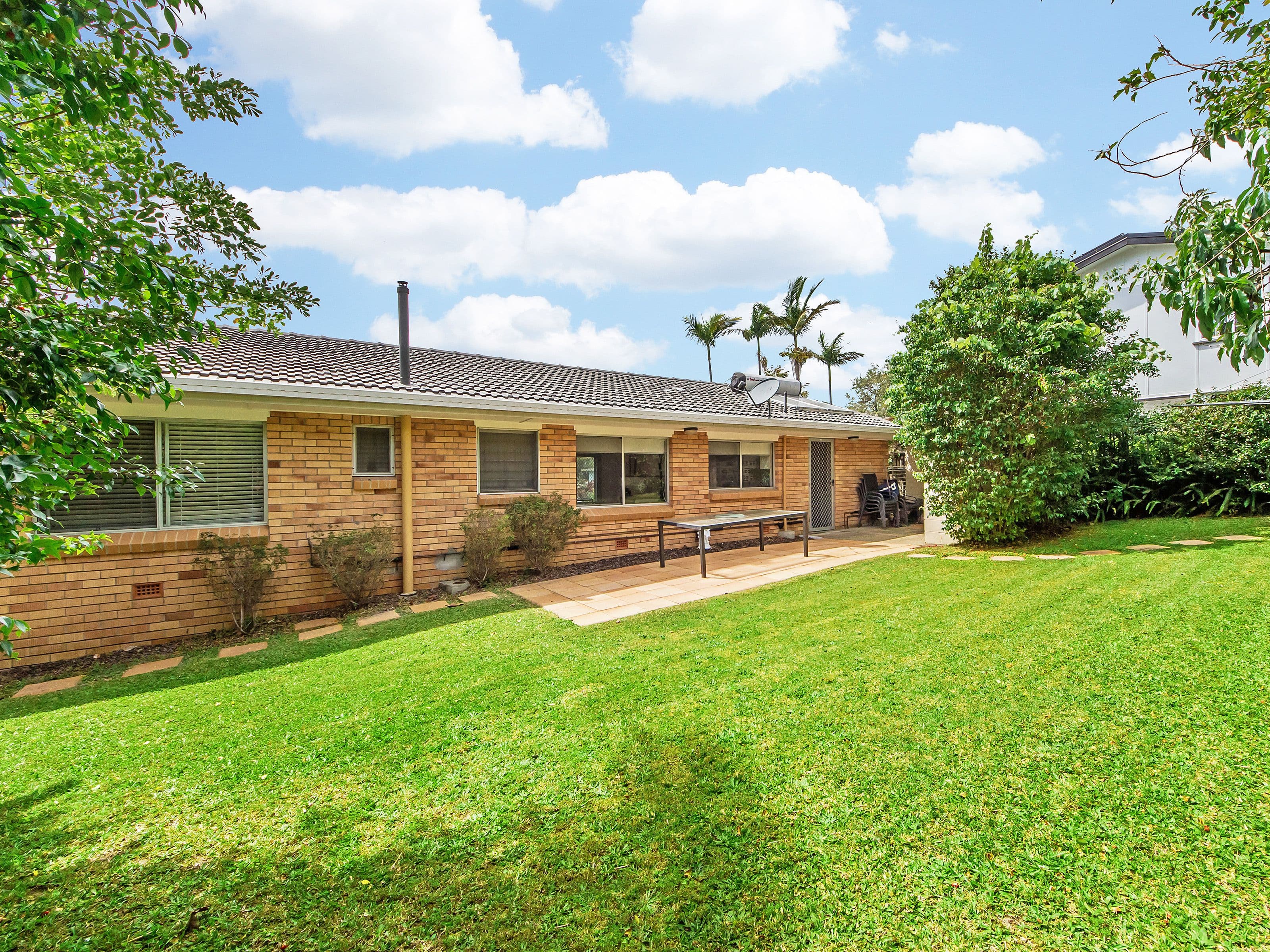 51 Alicia Street, Southport QLD 4215, Southport - Thumbnail 7