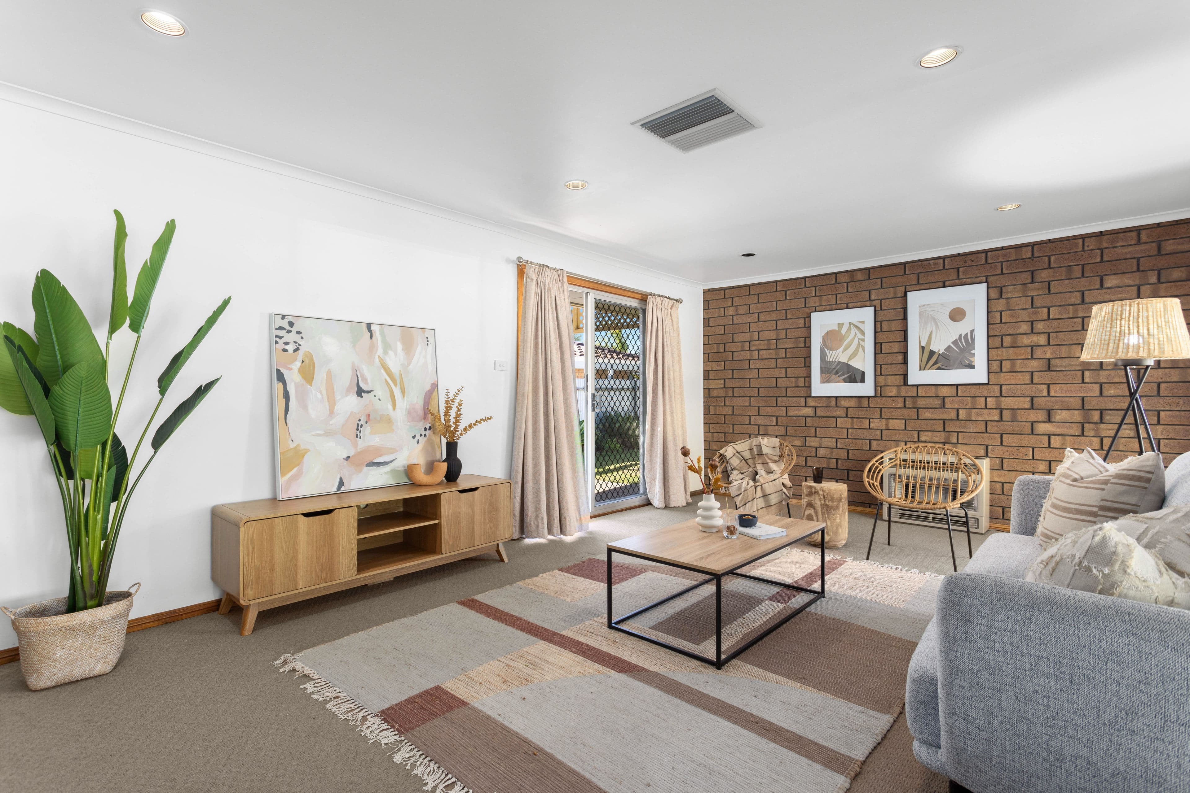 13 Wild Avenue, Reynella East SA 5161, Reynella East - Thumbnail 2