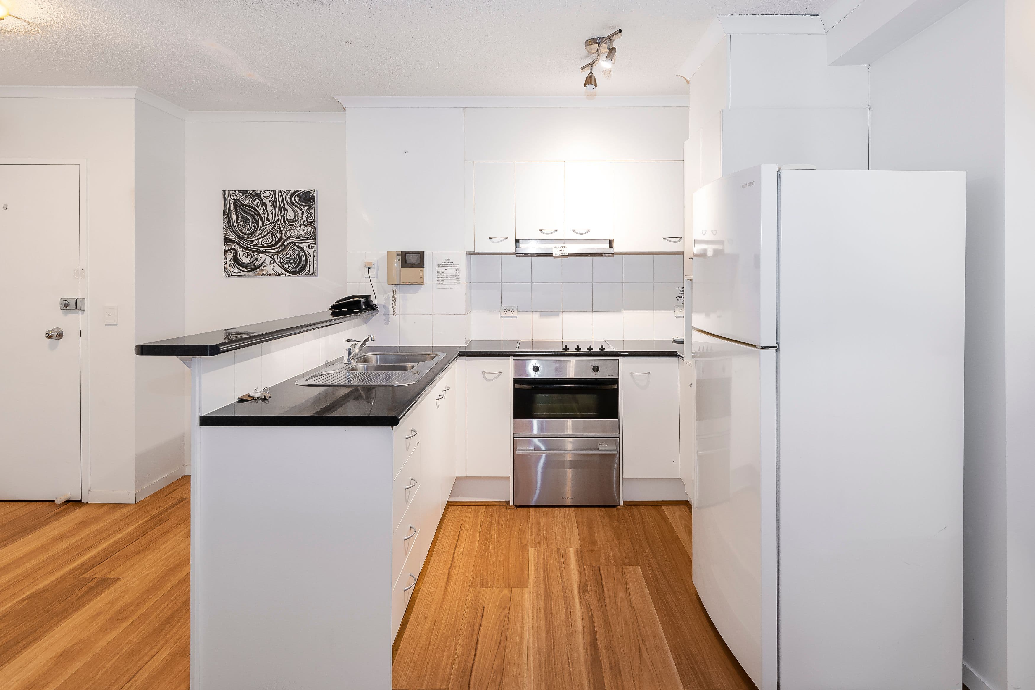 100 Bowen Street, Spring Hill QLD 4000, Spring Hill - Thumbnail 4