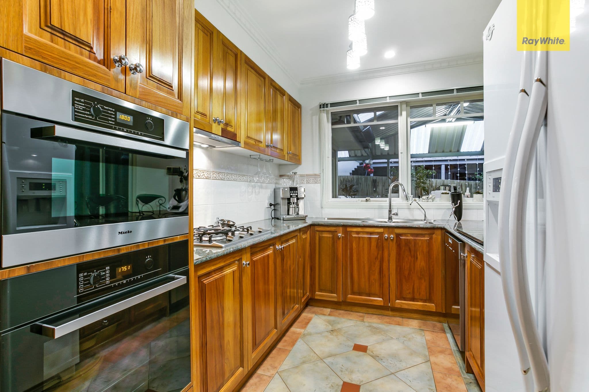 42 Pecks Road, Sydenham VIC 3037, Sydenham - Thumbnail 2