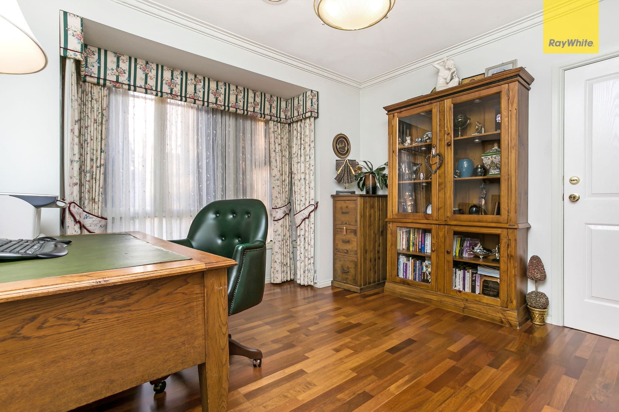 42 Pecks Road, Sydenham VIC 3037, Sydenham - Thumbnail 4
