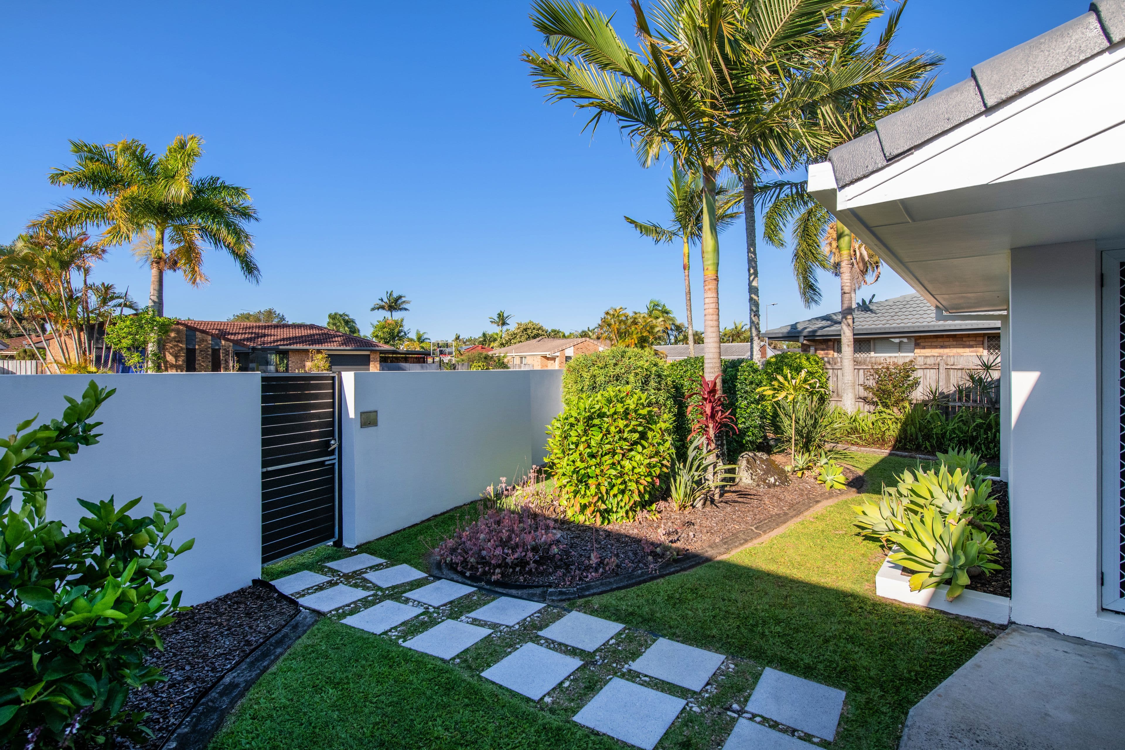 14 Marscay Avenue, Varsity Lakes QLD 4227, Varsity Lakes - Thumbnail 2