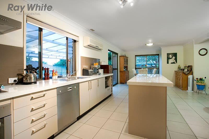 5 Yew Street, MIDDLE PARK QLD 4074, Middle Park - Thumbnail 3