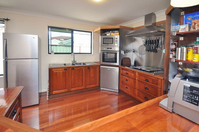 65 Ballarat Street, MOUNT GRAVATT EAST QLD 4122, Mount Gravatt East - Thumbnail 2