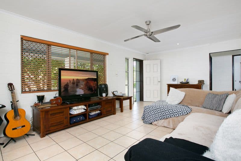 4 Bulolo Close, Trinity Beach QLD 4879, Trinity Beach - Thumbnail 7