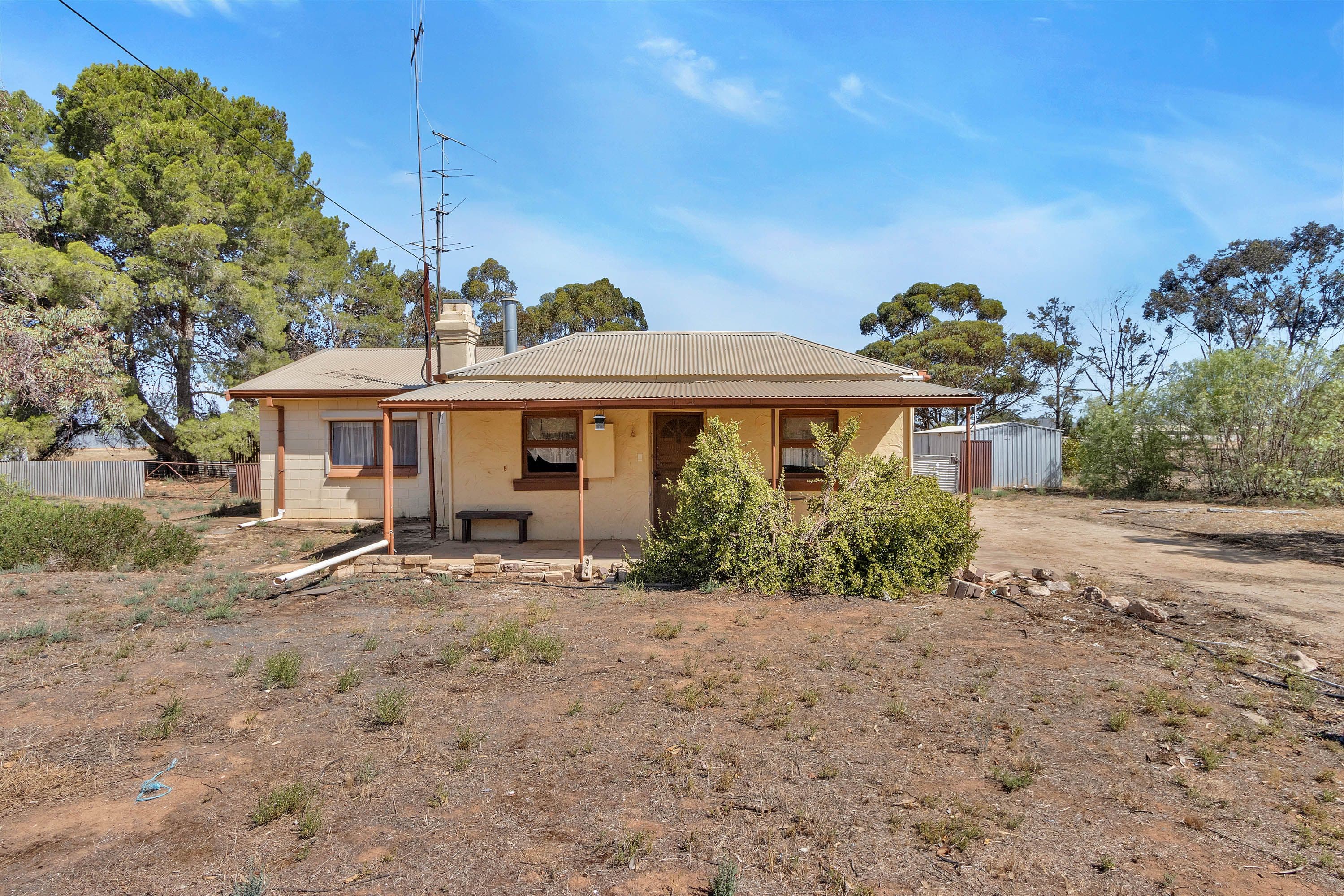 46 Railway Terrace, Balaklava SA 5461, Balaklava - Thumbnail 2