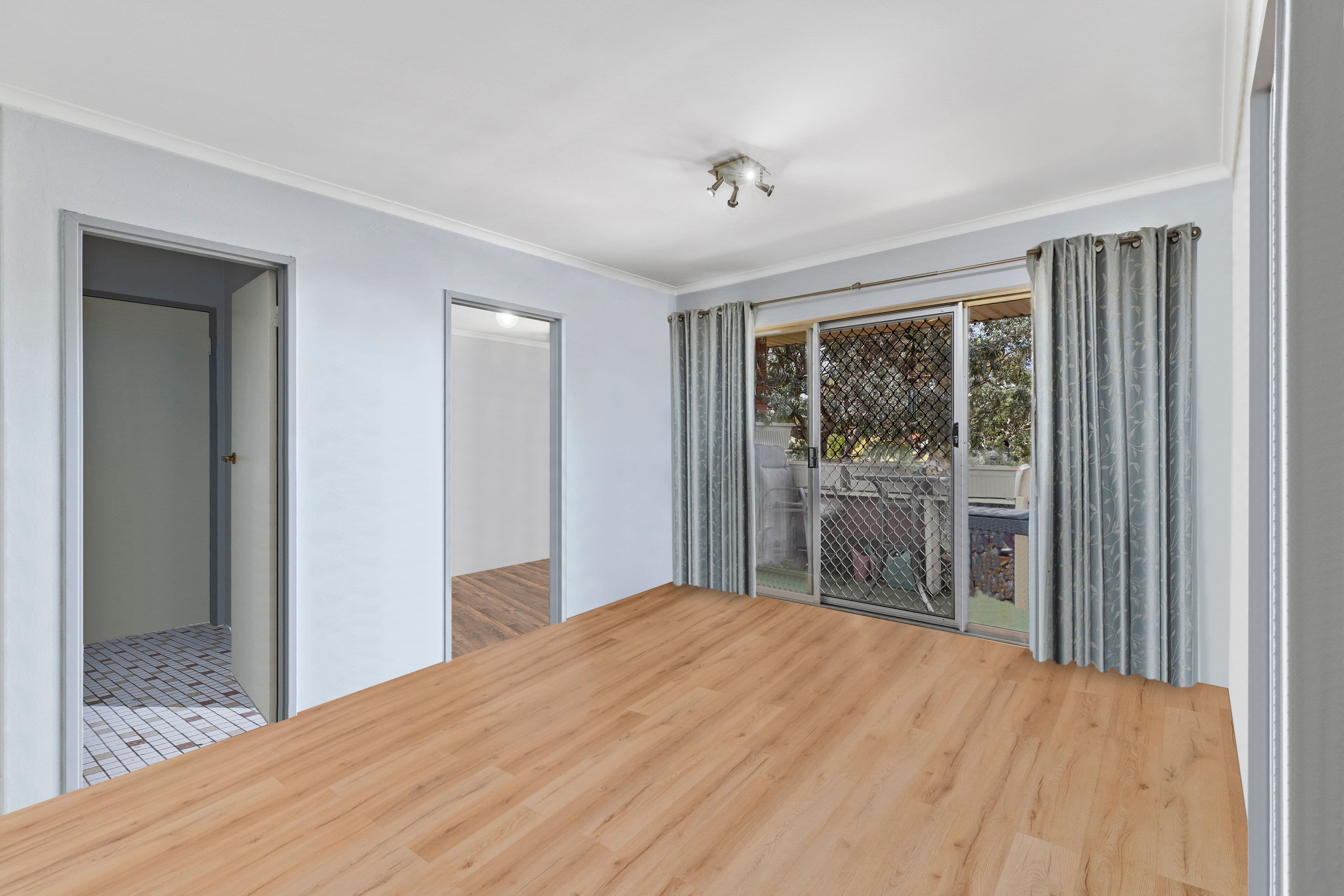 6 King Street, Crestwood NSW 2620, Crestwood - Thumbnail 2