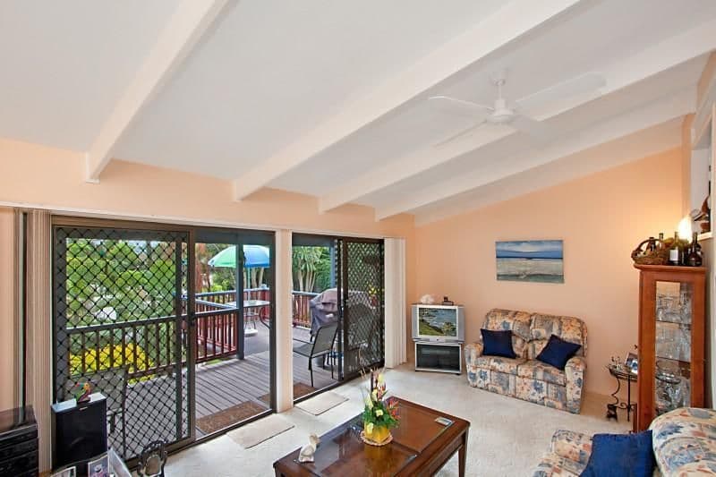 58 Panorama Drive, TWEED HEADS WEST NSW 2485, Tweed Heads West - Thumbnail 2