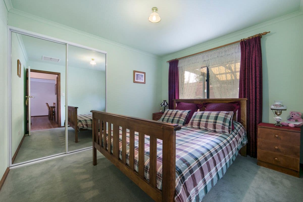 17 Ward Terrace, GAWLER EAST SA 5118, Gawler East - Thumbnail 3