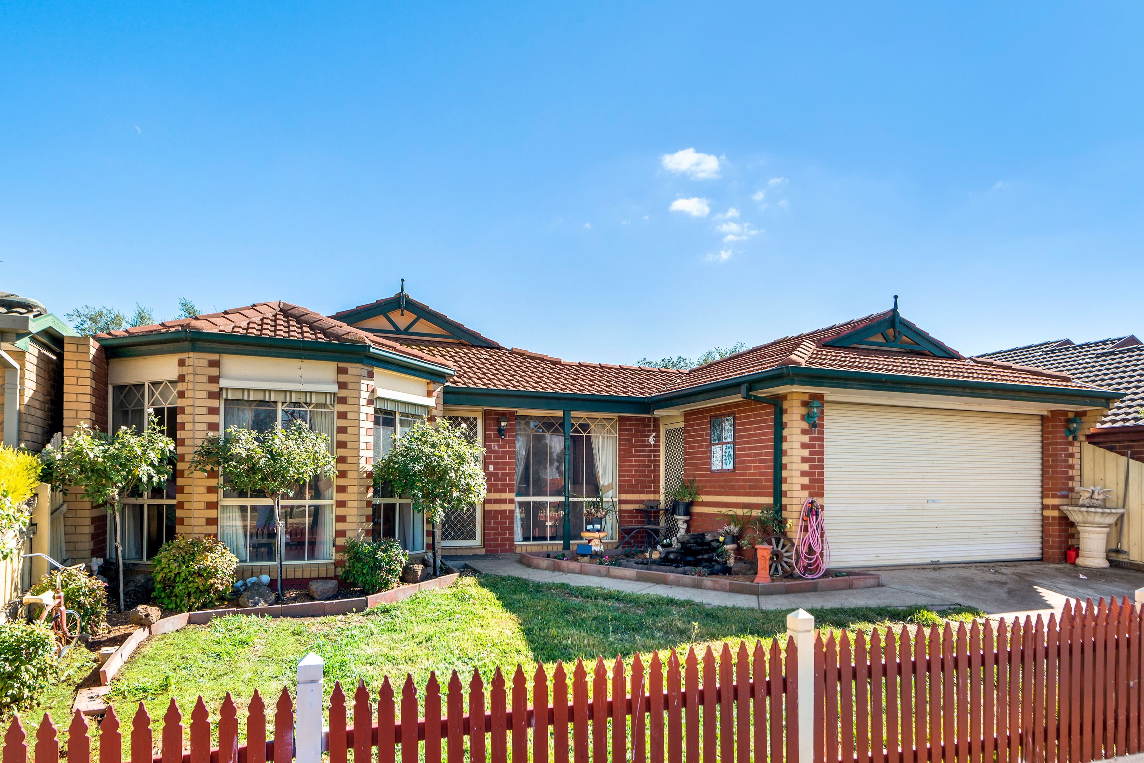 10 Penlow Court, Hillside VIC 3037, Hillside - Image 1