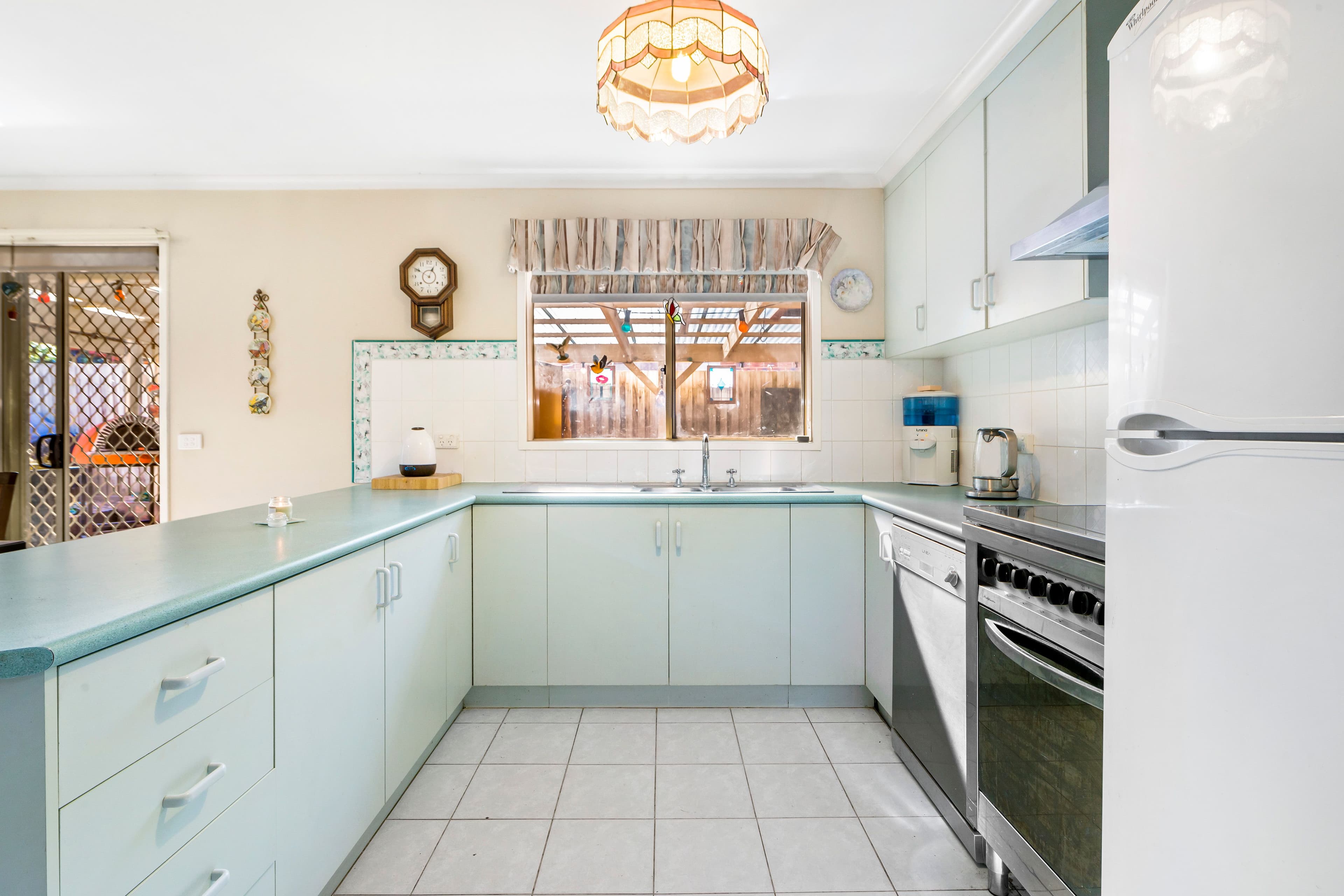 10 Penlow Court, Hillside VIC 3037, Hillside - Thumbnail 3