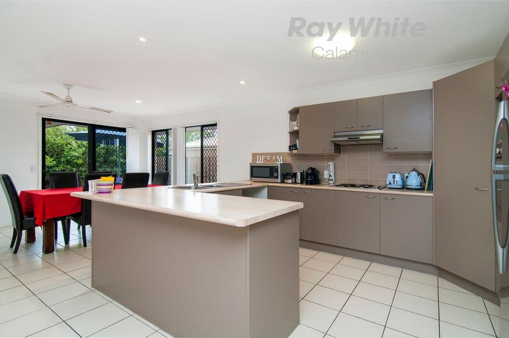 59 Kakadu Street, PARKINSON QLD 4115, Parkinson - Thumbnail 2