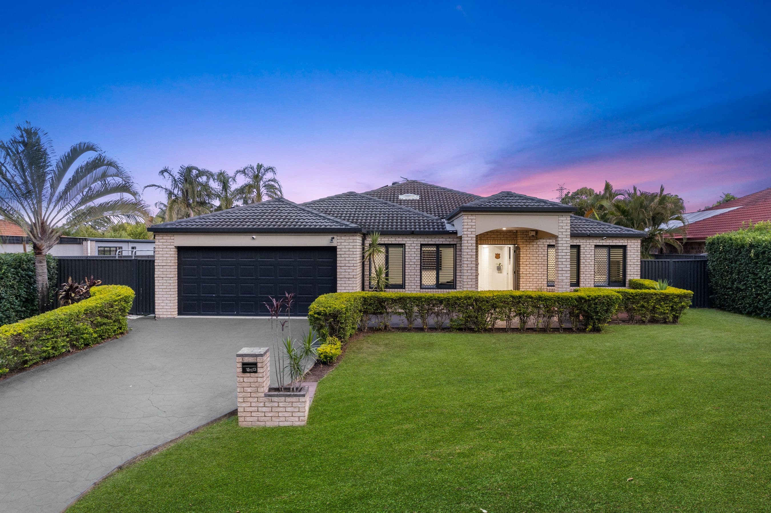 11-13 Blue Wren Place, Heritage Park QLD 4118, Heritage Park - Image 1
