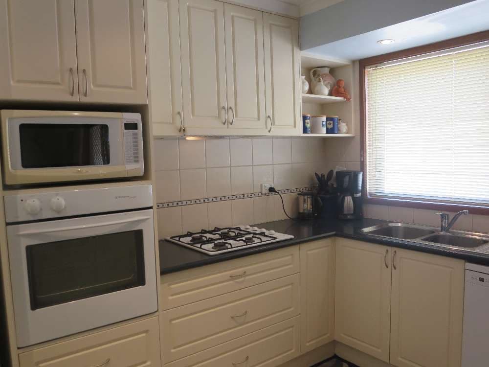 3 Doongan Place, WEST ALBURY NSW 2640, West Albury - Thumbnail 2