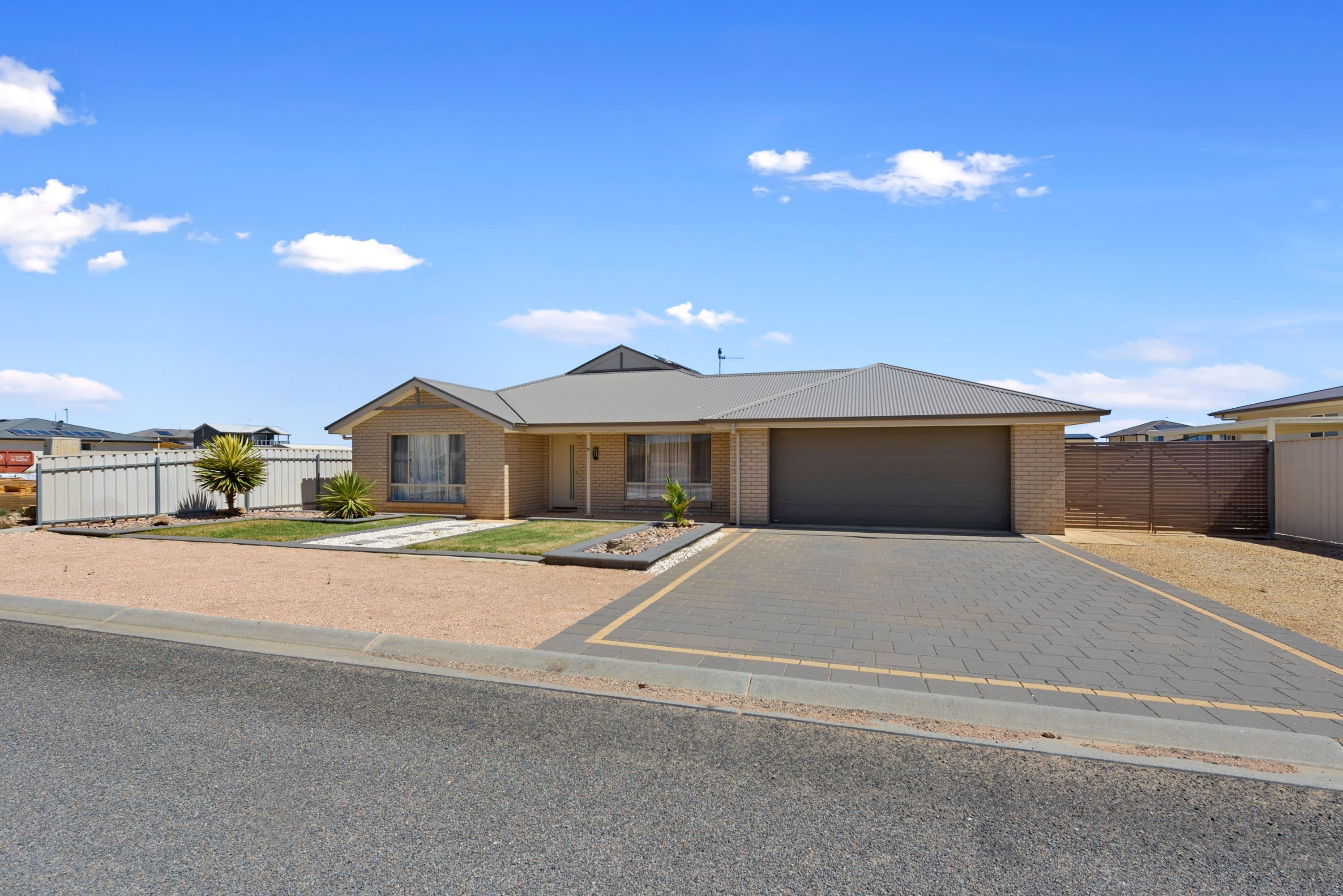 9 Stevens Drive, North Beach SA 5556, North Beach - Thumbnail 2