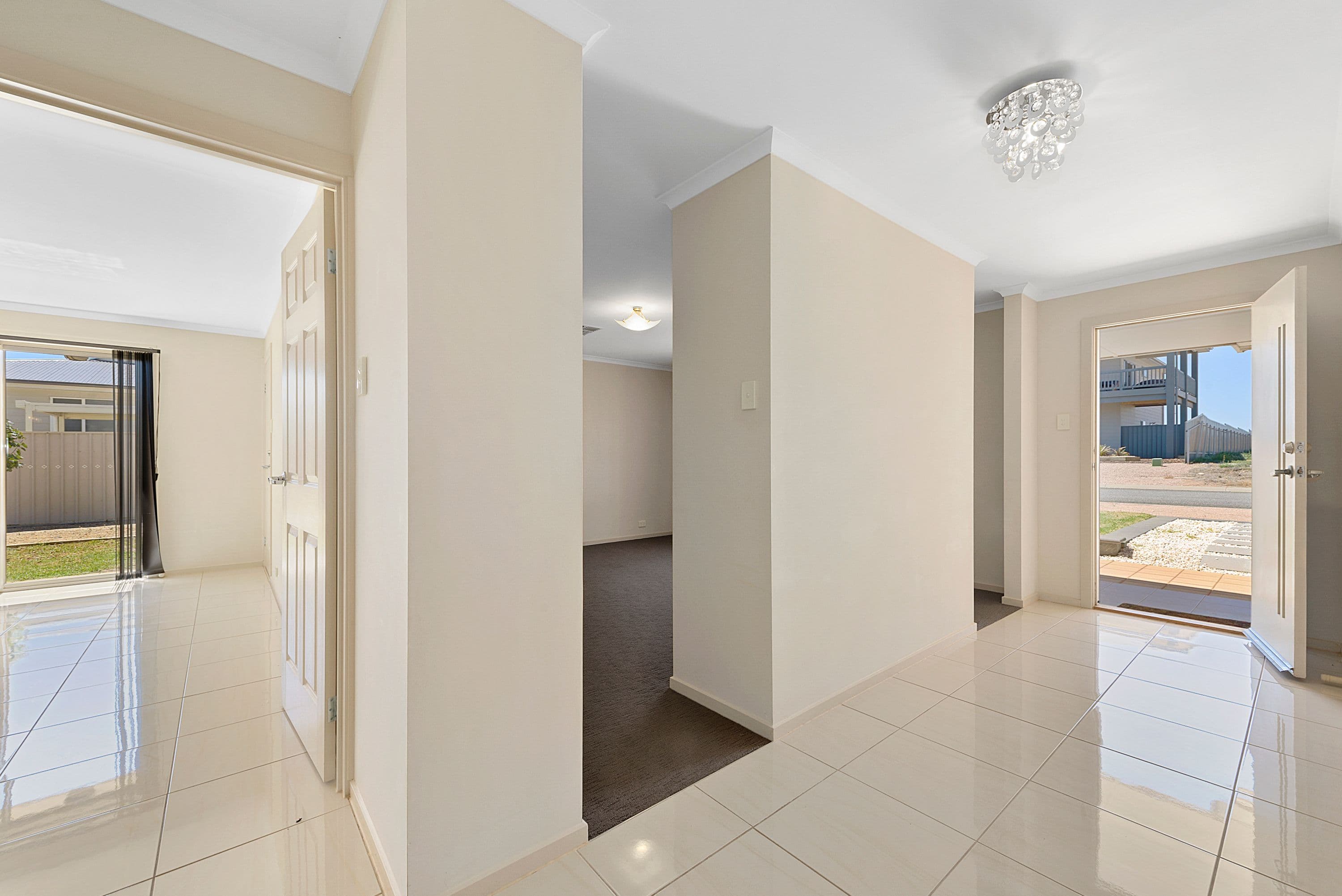 9 Stevens Drive, North Beach SA 5556, North Beach - Thumbnail 3