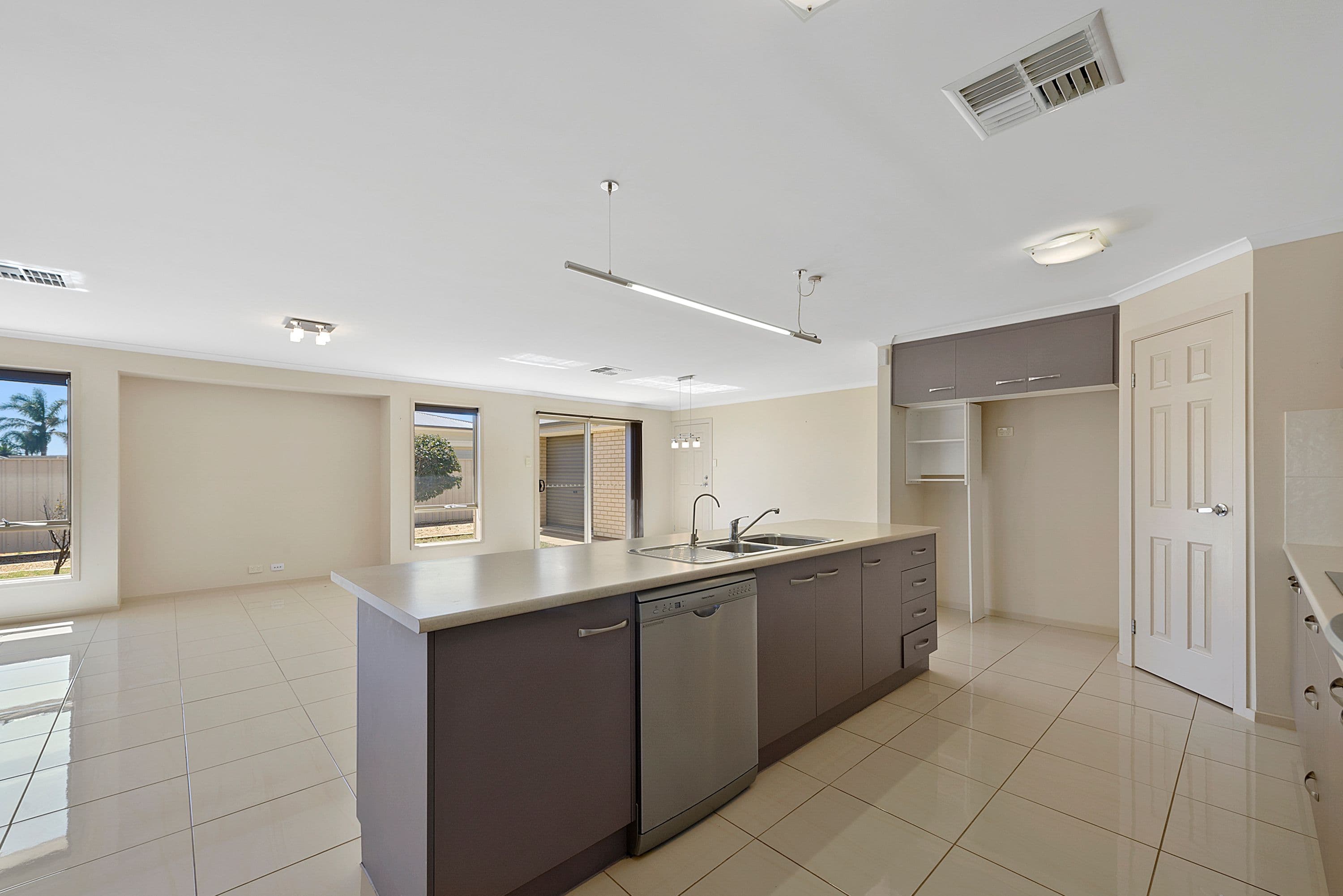 9 Stevens Drive, North Beach SA 5556, North Beach - Thumbnail 6