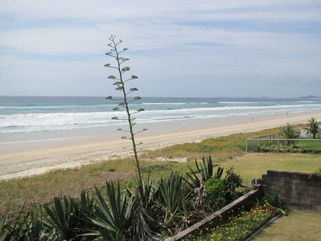 2 Heron Avenue, MERMAID BEACH QLD 4218, Mermaid Beach - Thumbnail 7