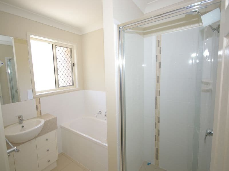 12 Glorious Promenade, REDBANK PLAINS QLD 4301, Redbank Plains - Thumbnail 7