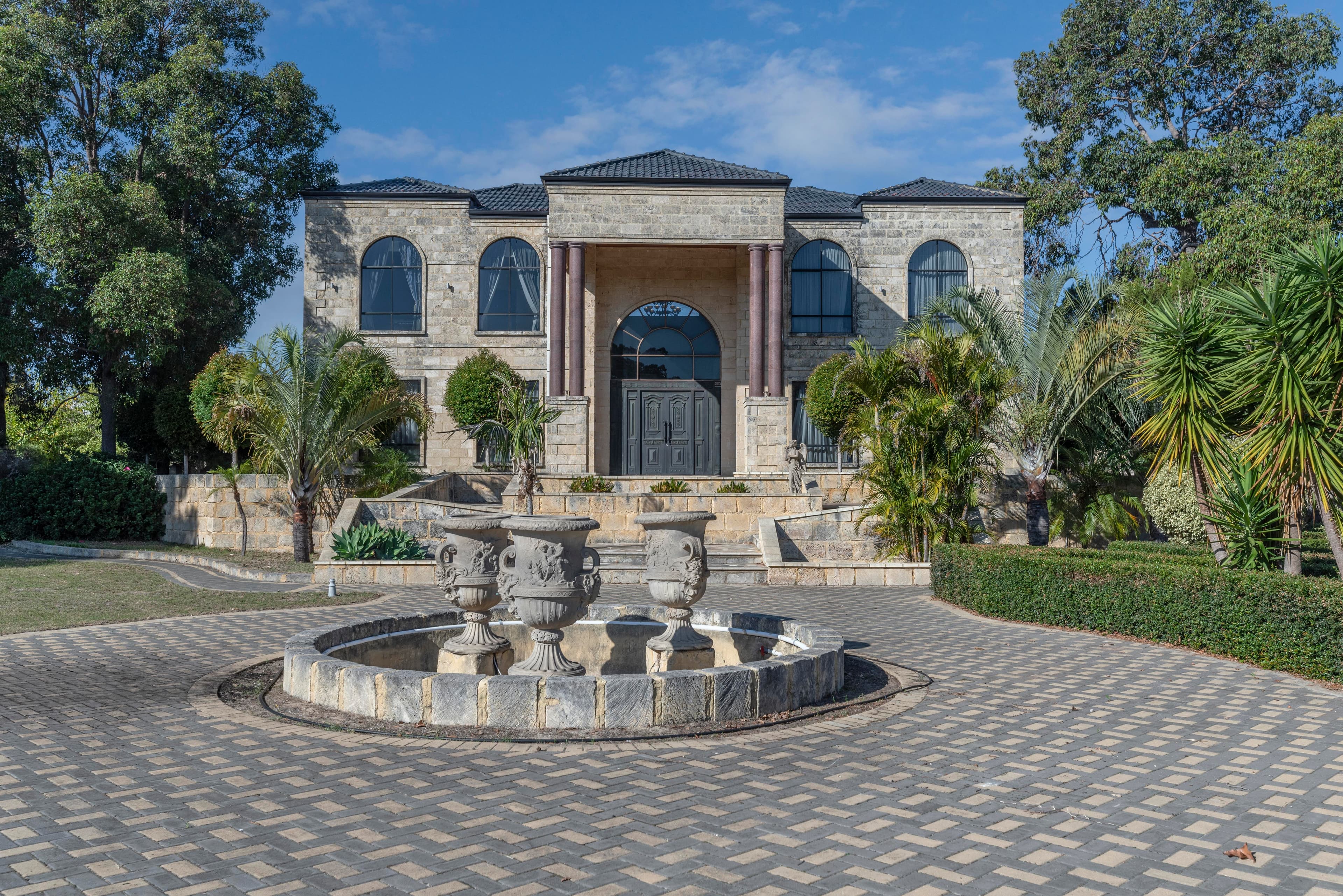 5 Grayswood Court, Landsdale WA 6065, Landsdale - Image 1