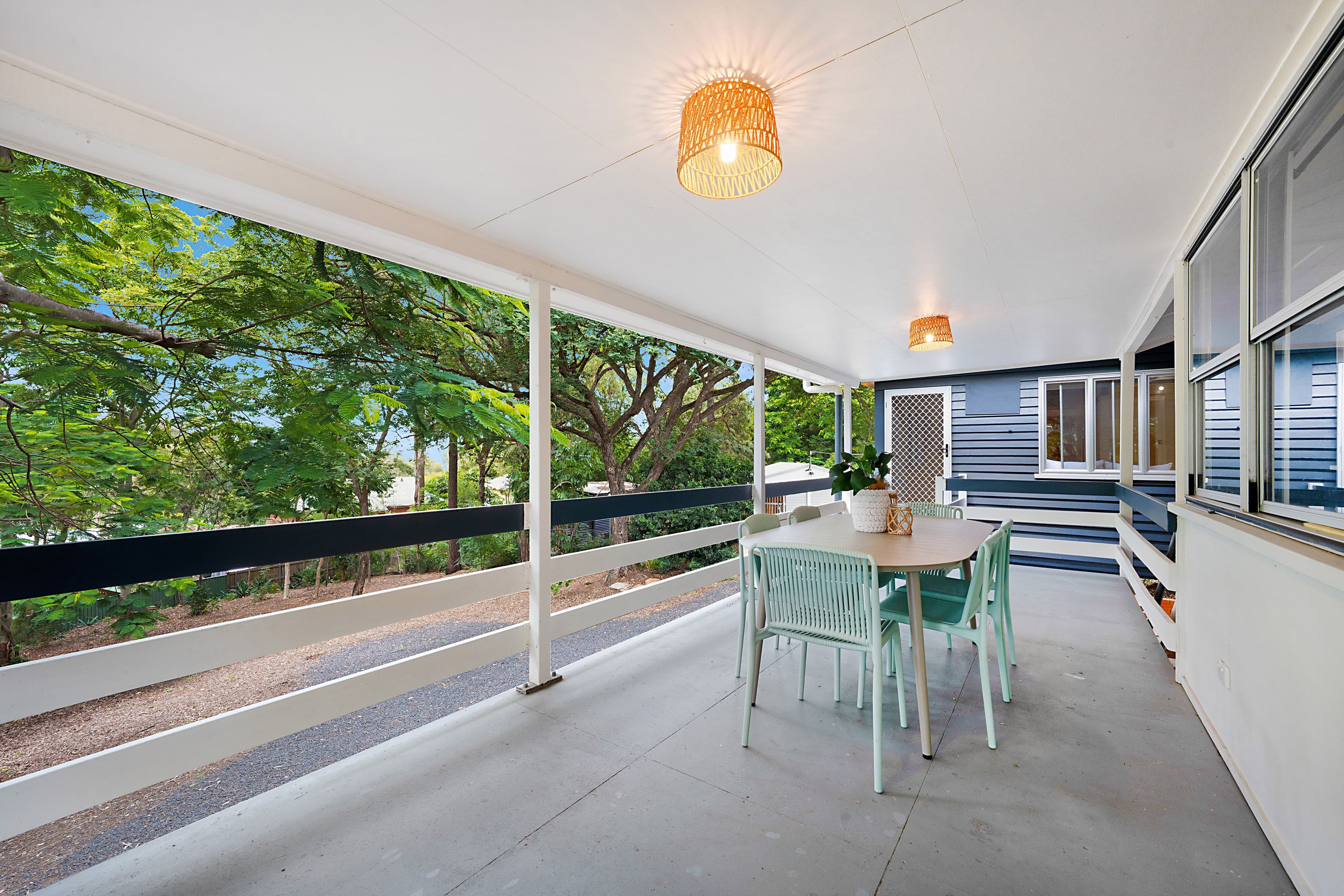 15 Holdsworth Road, North Ipswich QLD 4305, North Ipswich - Thumbnail 2