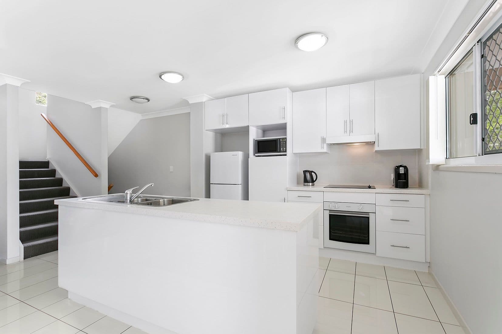 108 Nicholson Street, Greenslopes QLD 4120, Greenslopes - Thumbnail 2
