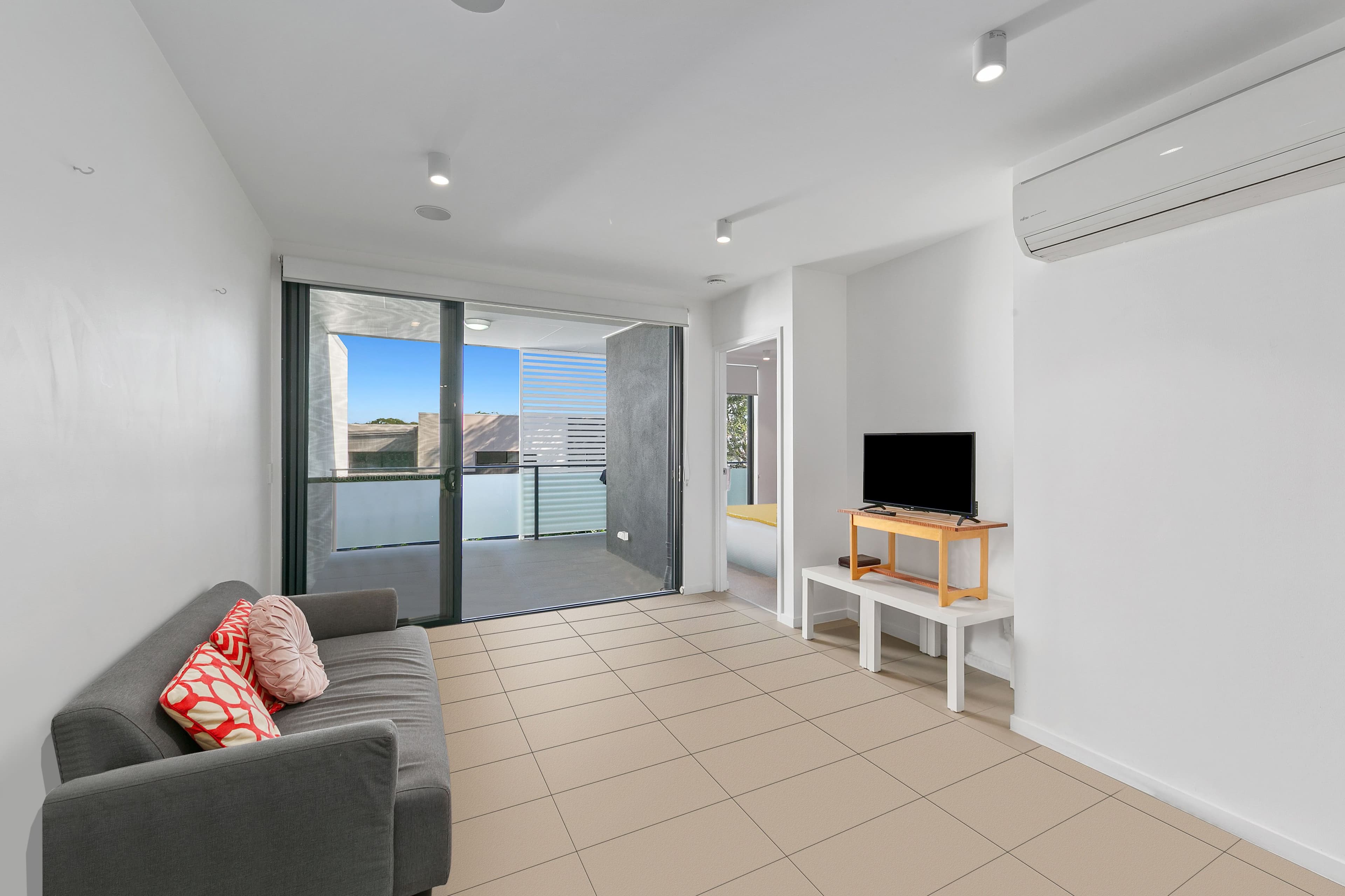 3/2 McIlwraith Street, Childers QLD 4660, Childers - Thumbnail 3