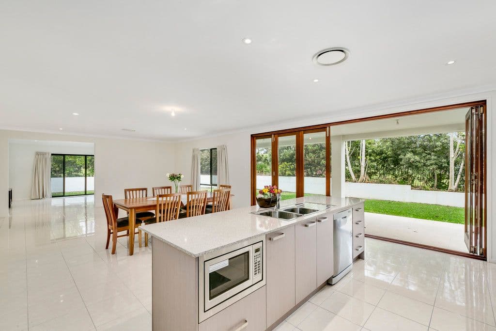 29 Canada Place, Arundel QLD 4214, Arundel - Thumbnail 3