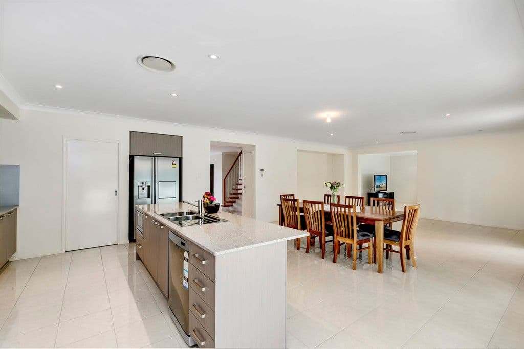 29 Canada Place, Arundel QLD 4214, Arundel - Thumbnail 7
