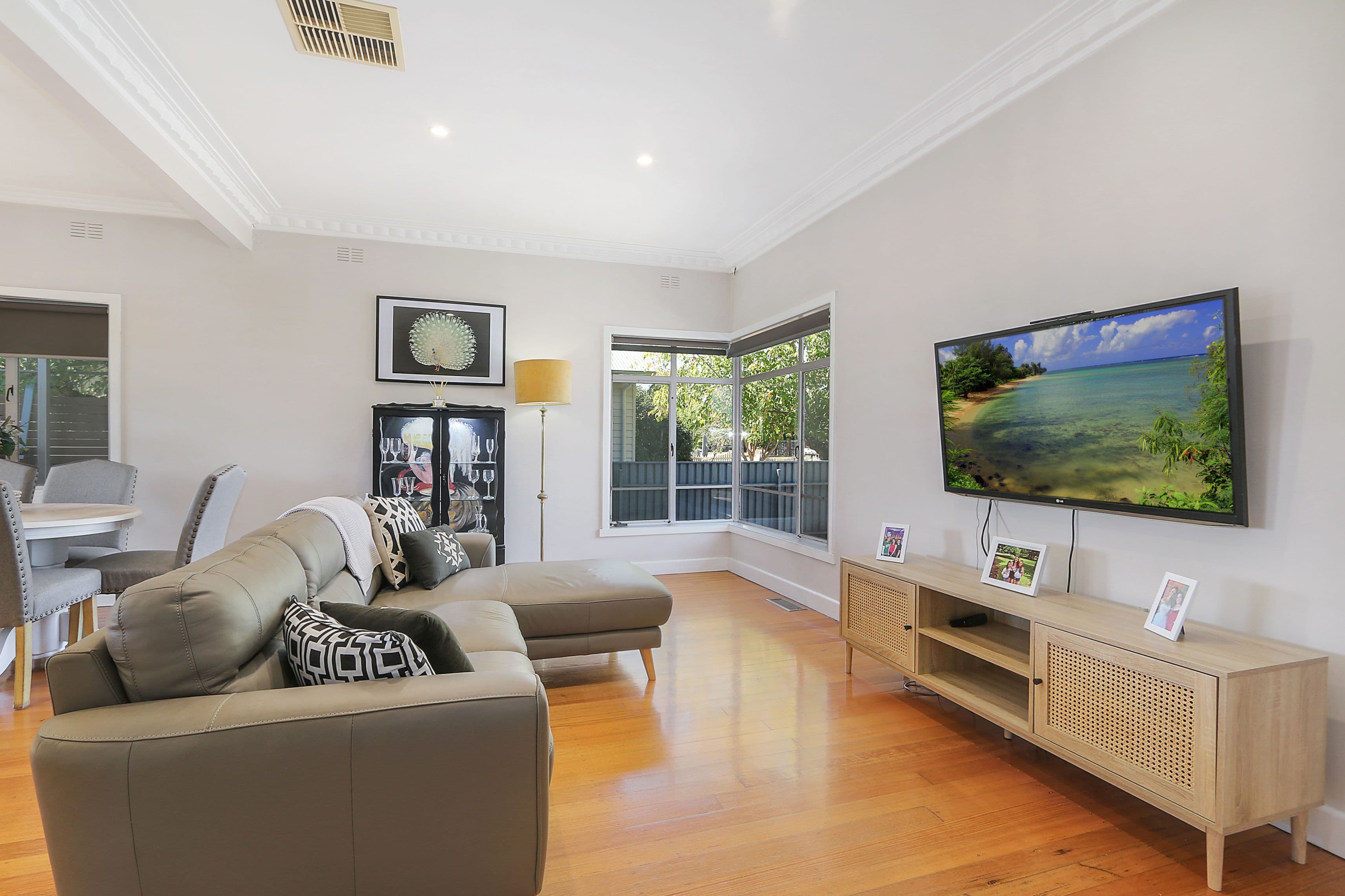 12 Bassett Street, Wodonga VIC 3690, Wodonga - Thumbnail 6