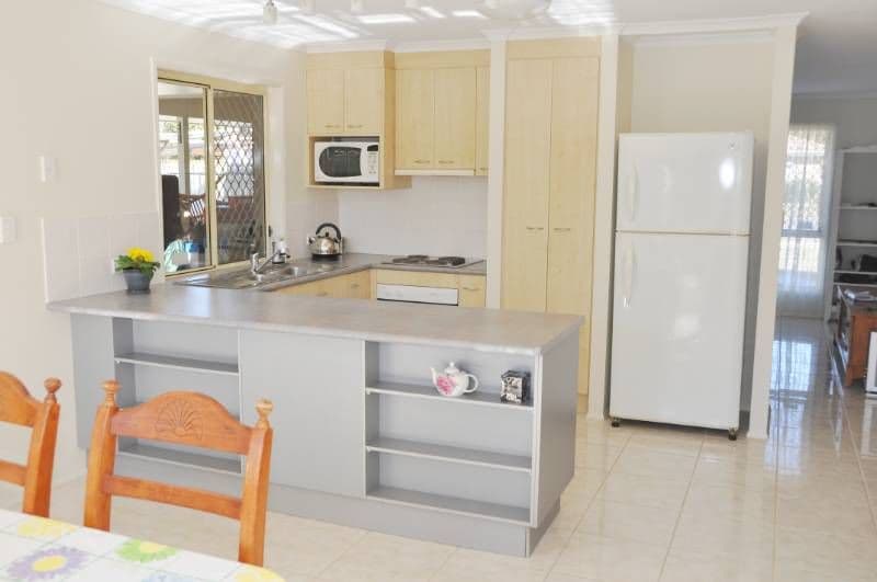 81 Warroo Drive, DECEPTION BAY QLD 4508, Deception Bay - Thumbnail 2