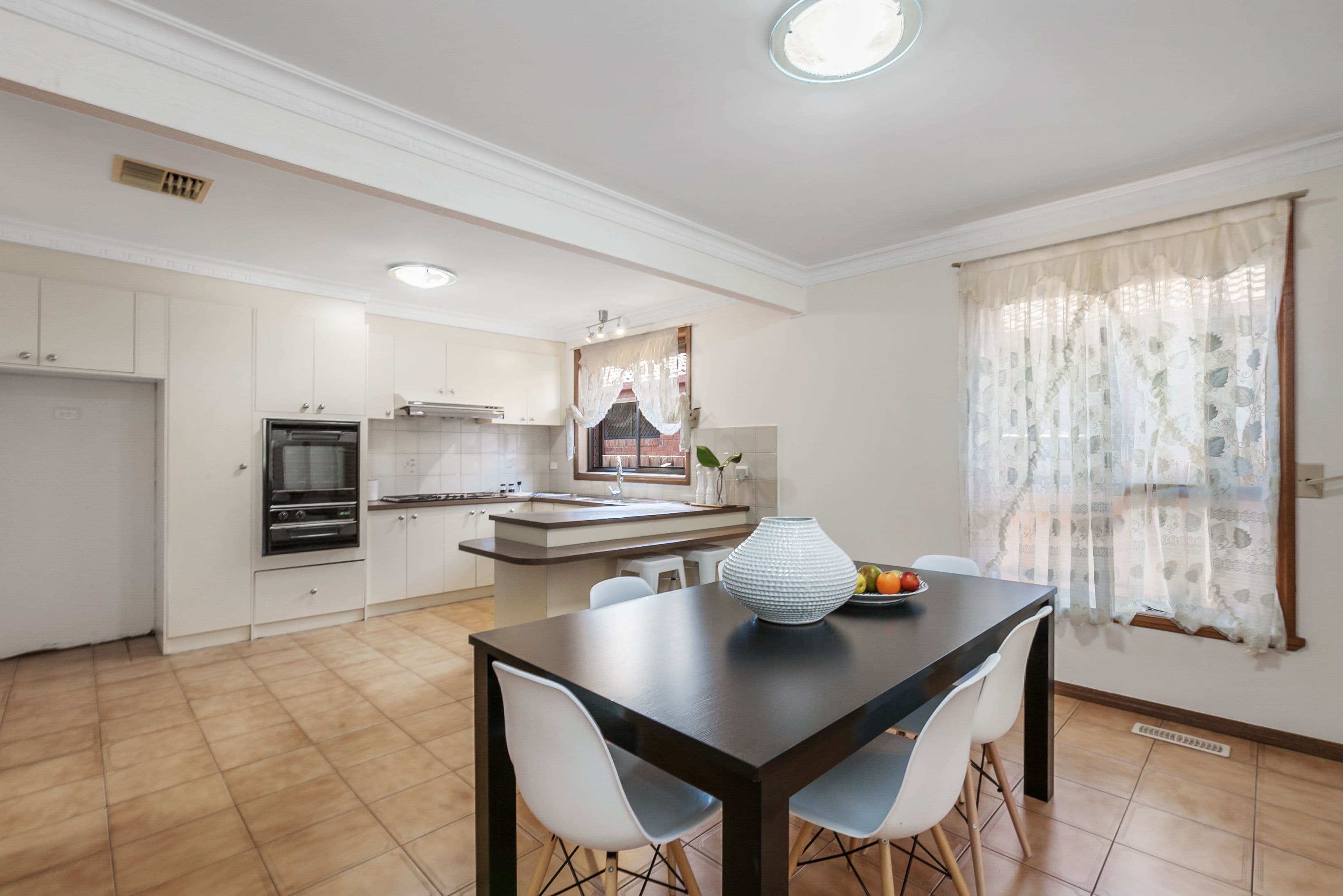 12 Sycamore Street, Mill Park VIC 3082, Mill Park - Thumbnail 2