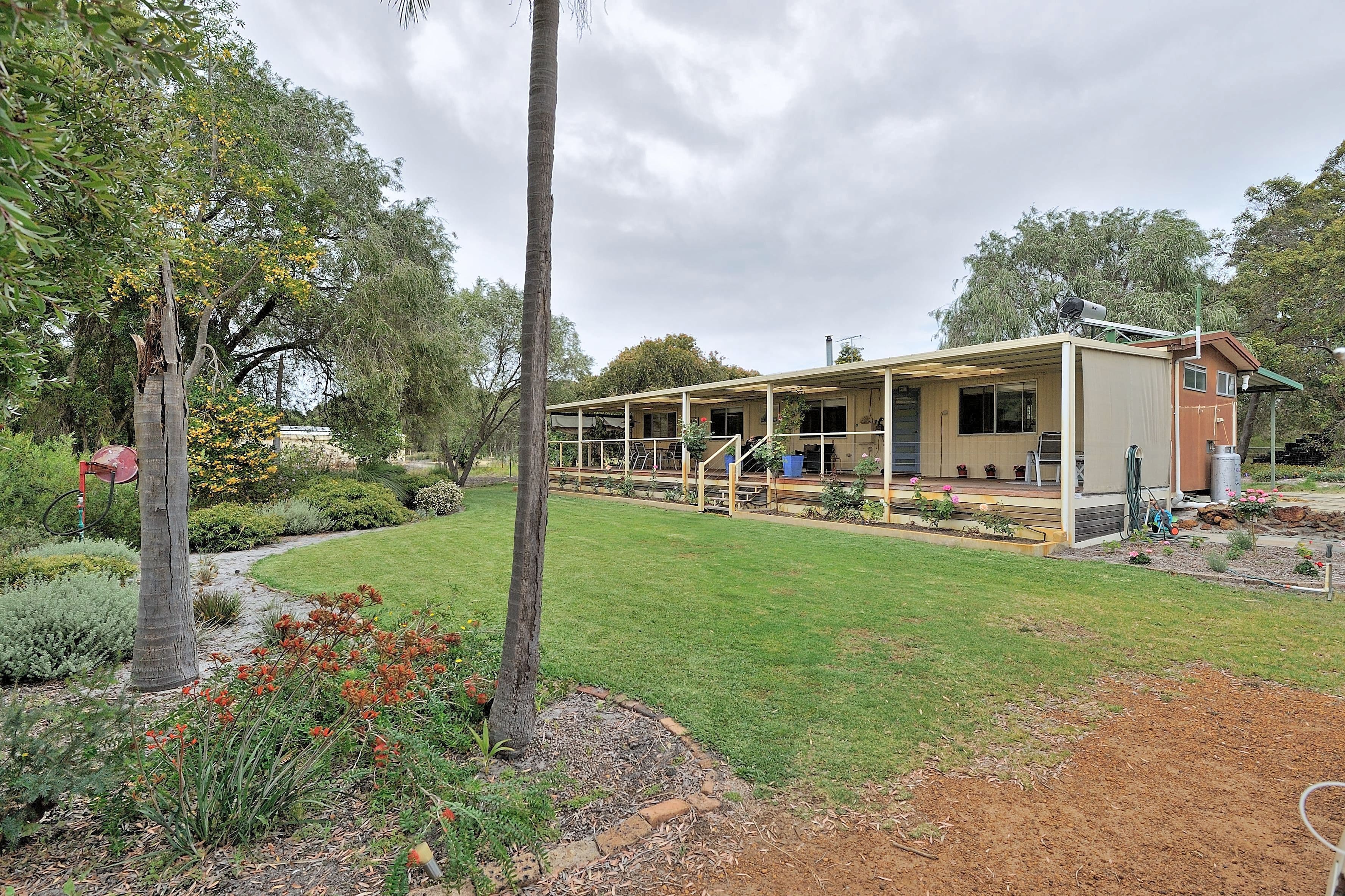 37 Davern Street, Muchea WA 6501, Muchea - Thumbnail 3