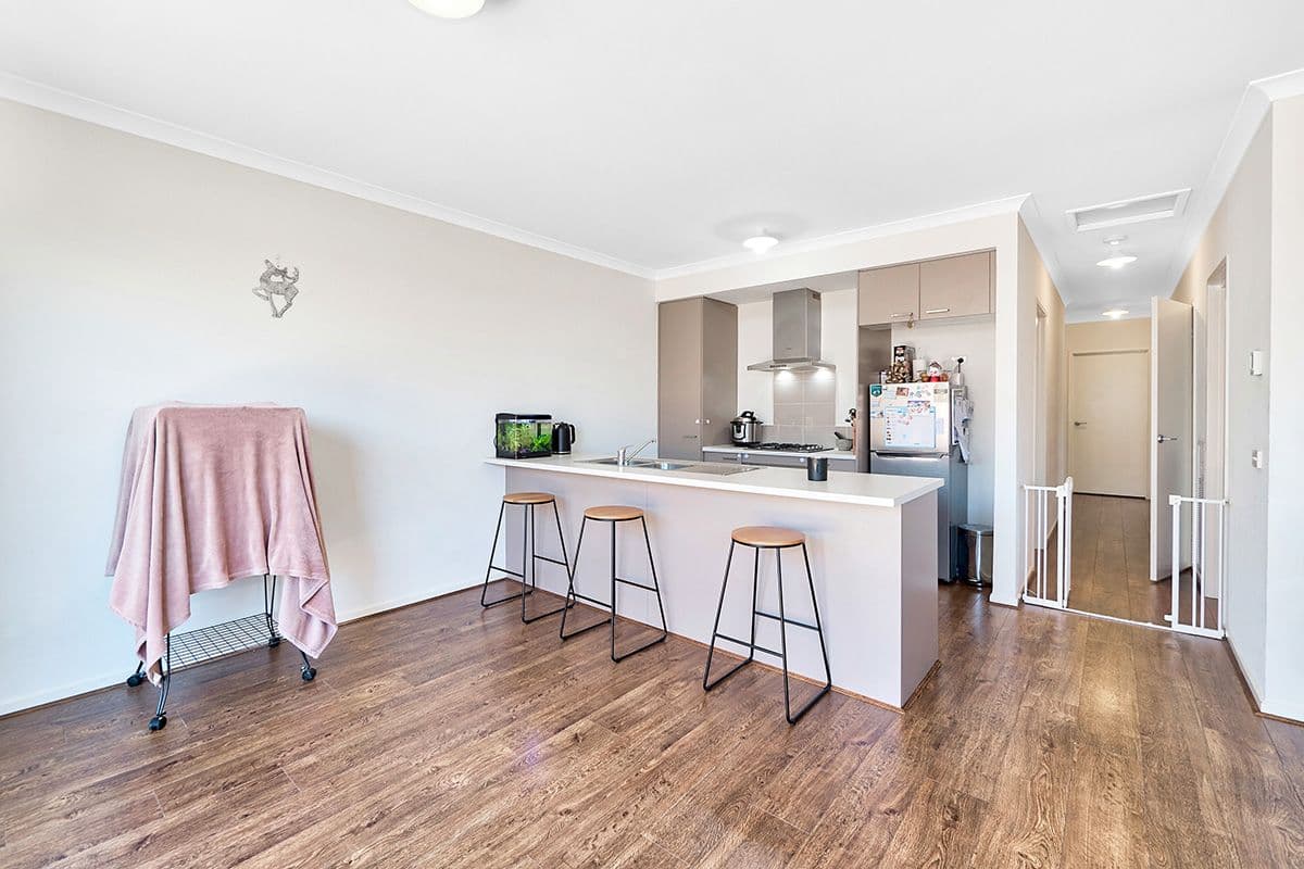 3 Supplejack Walk, Cranbourne North VIC 3977, Cranbourne North - Thumbnail 4