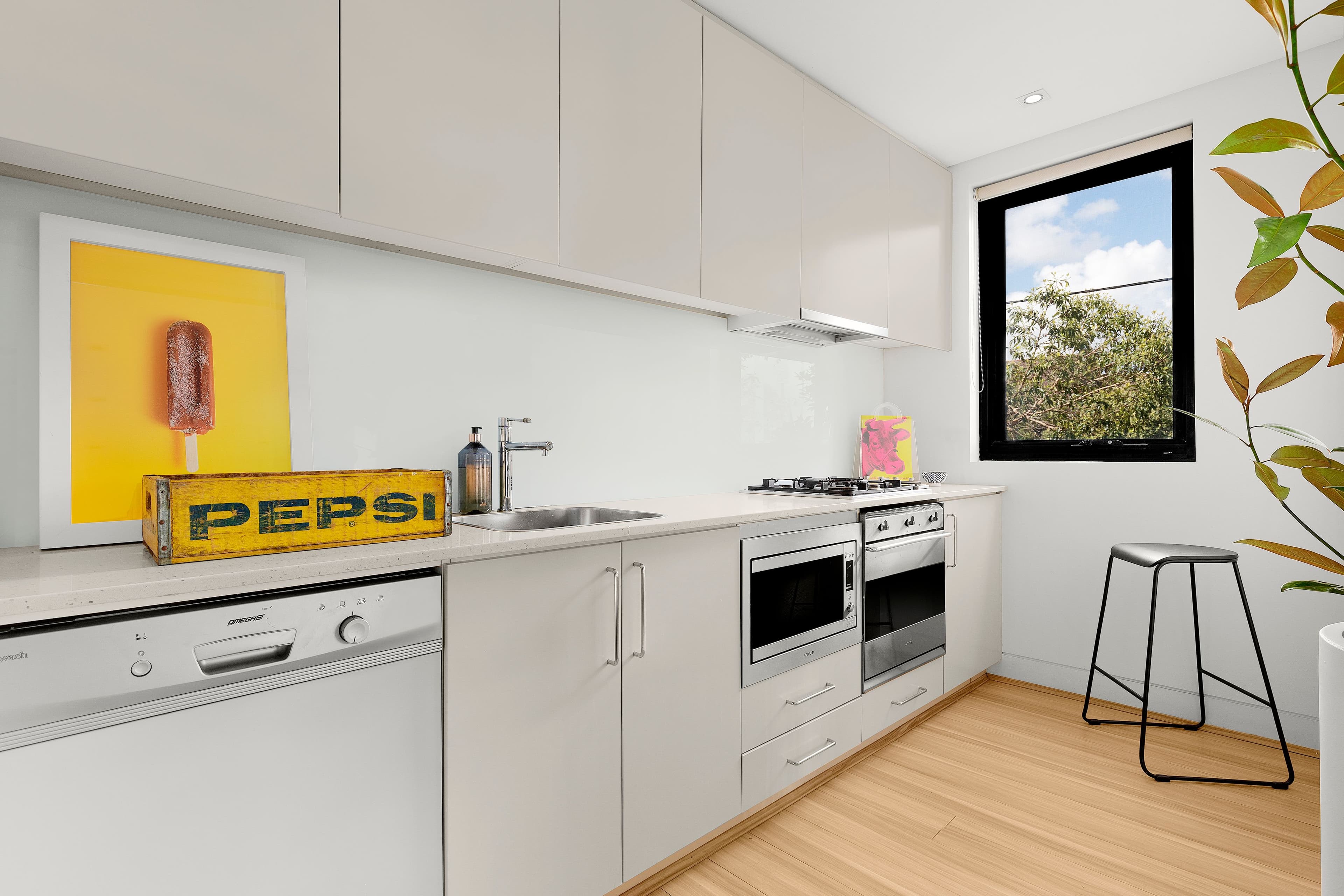 352 Moore Park Road, Paddington NSW 2021, Paddington - Thumbnail 2