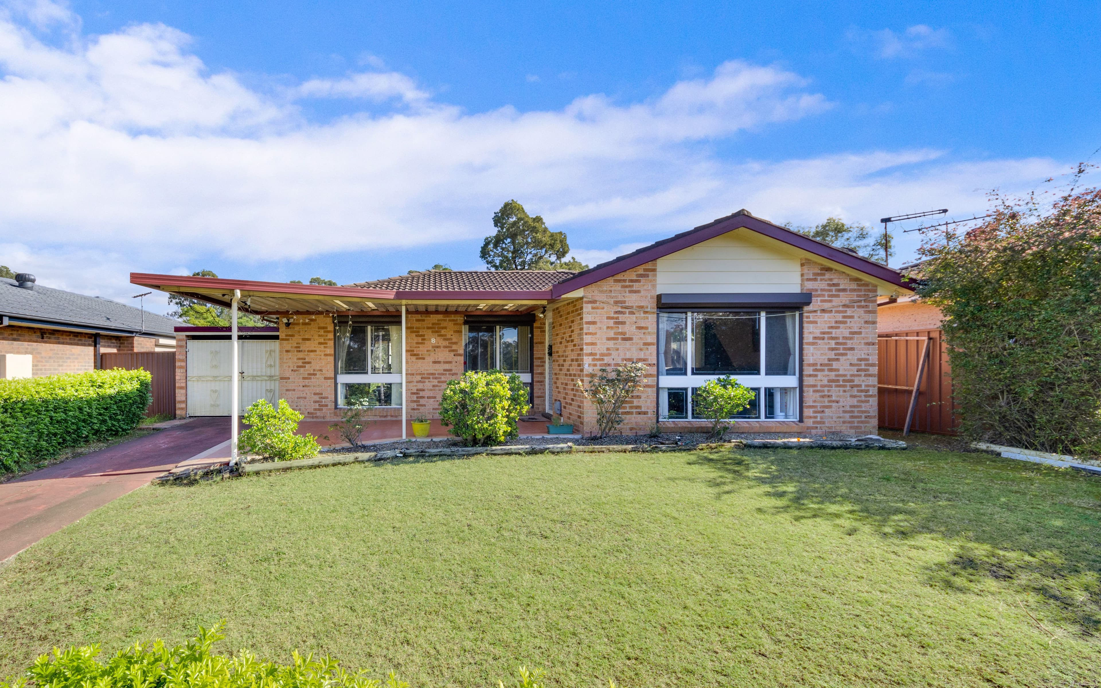 8 Gentian Avenue, Macquarie Fields NSW 2564, Macquarie Fields - Image 1