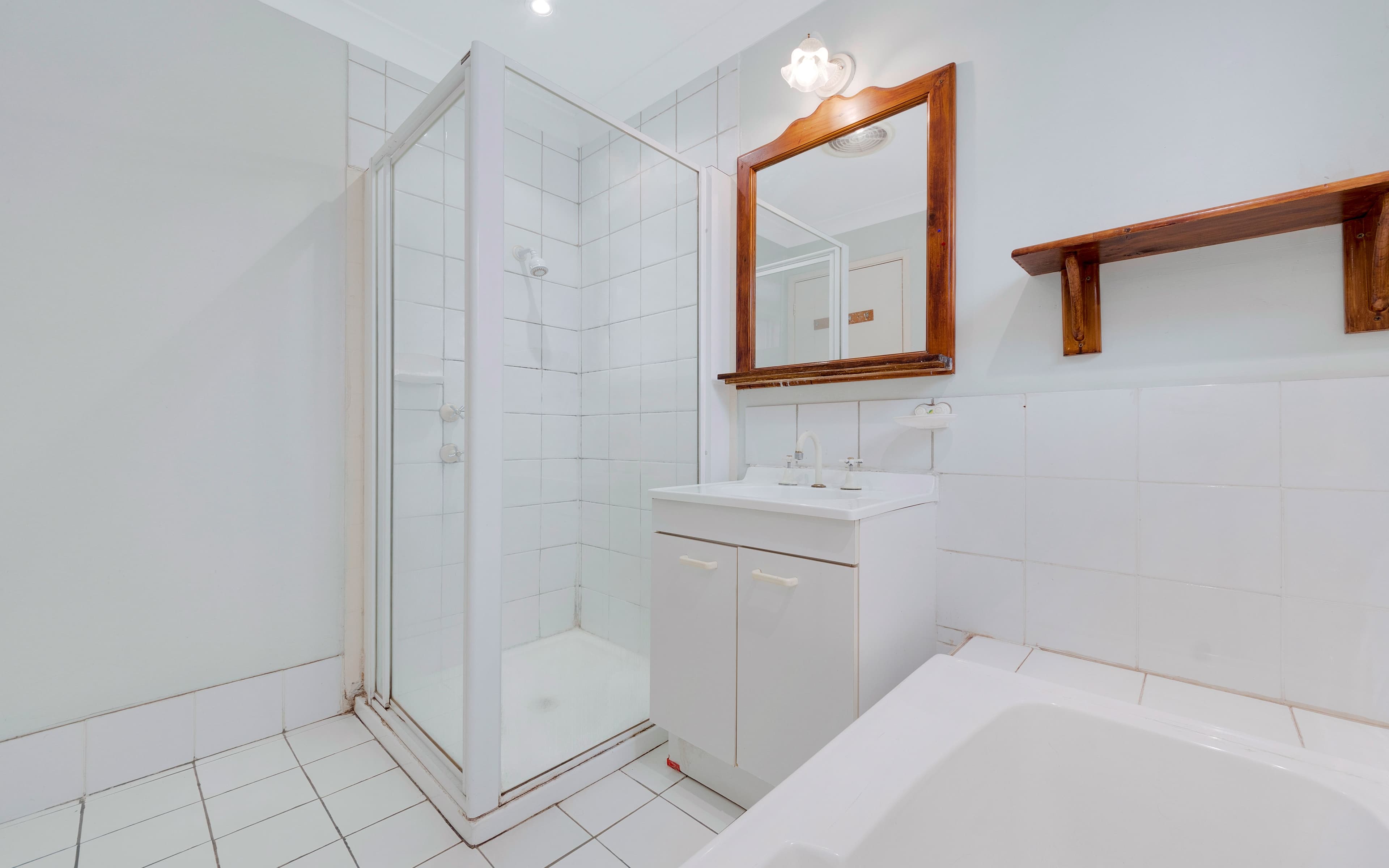 8 Gentian Avenue, Macquarie Fields NSW 2564, Macquarie Fields - Thumbnail 7