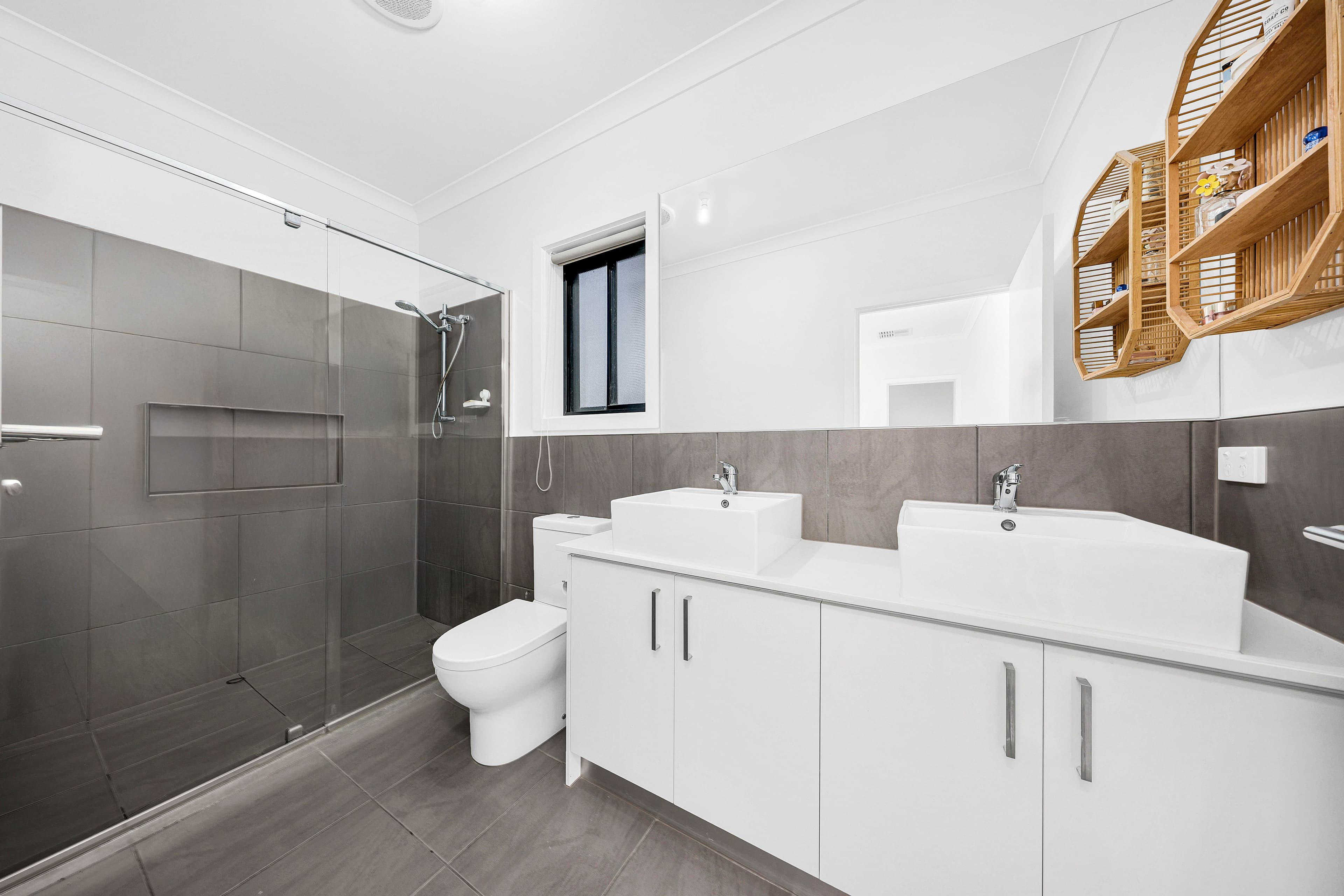24 Burgess Street, Mernda VIC 3754, Mernda - Thumbnail 5
