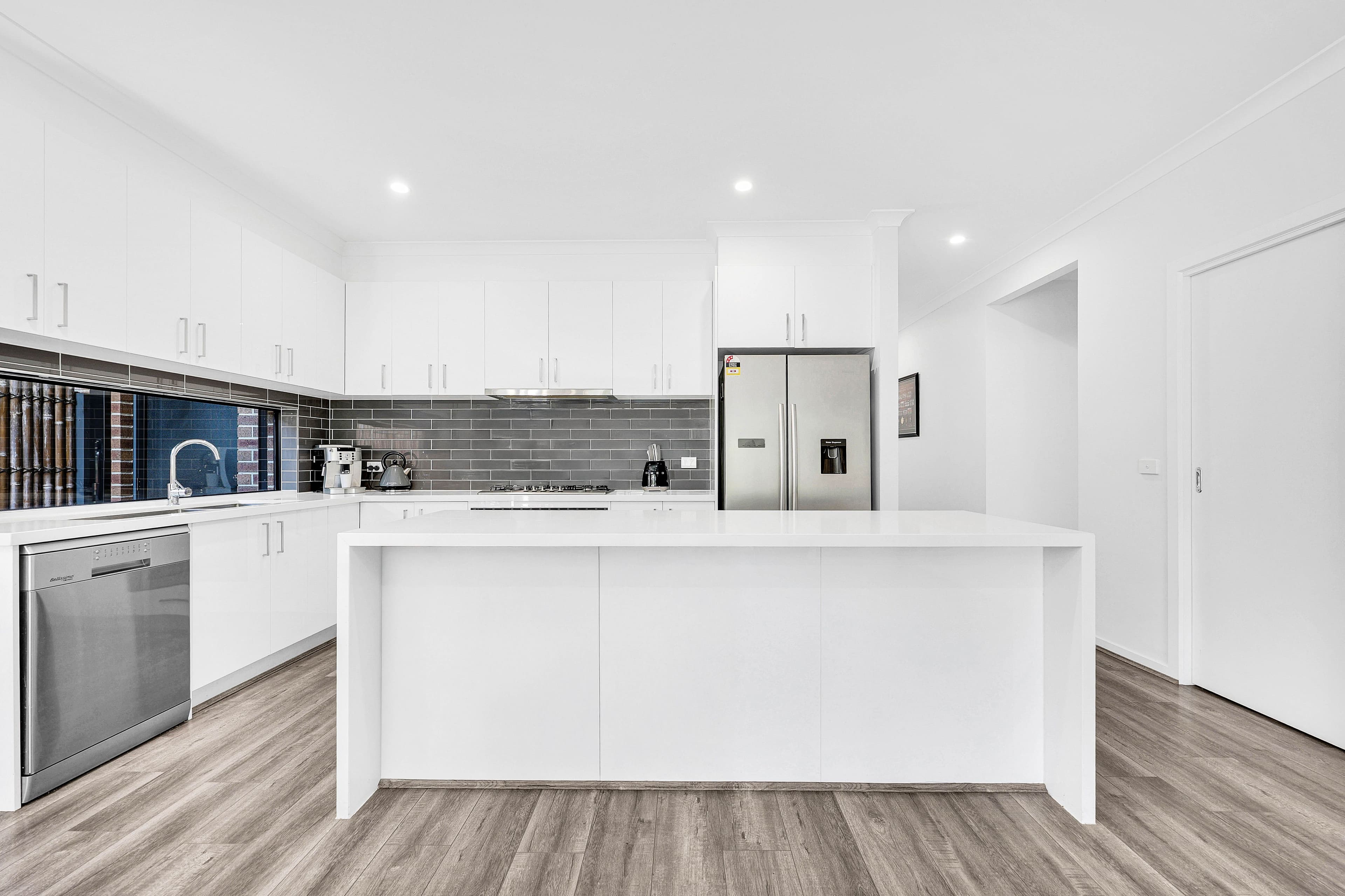 24 Burgess Street, Mernda VIC 3754, Mernda - Thumbnail 6