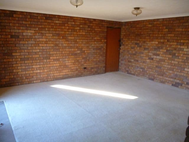 15 Diamond Street, Eltham, Eltham - Thumbnail 7