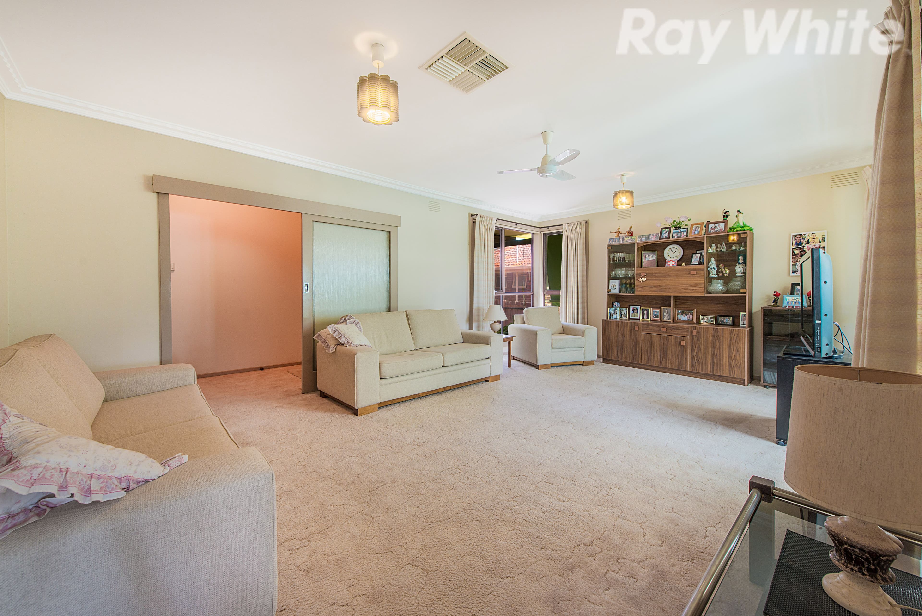 13 Mira Street, Blackburn South VIC 3130, Blackburn South - Thumbnail 3
