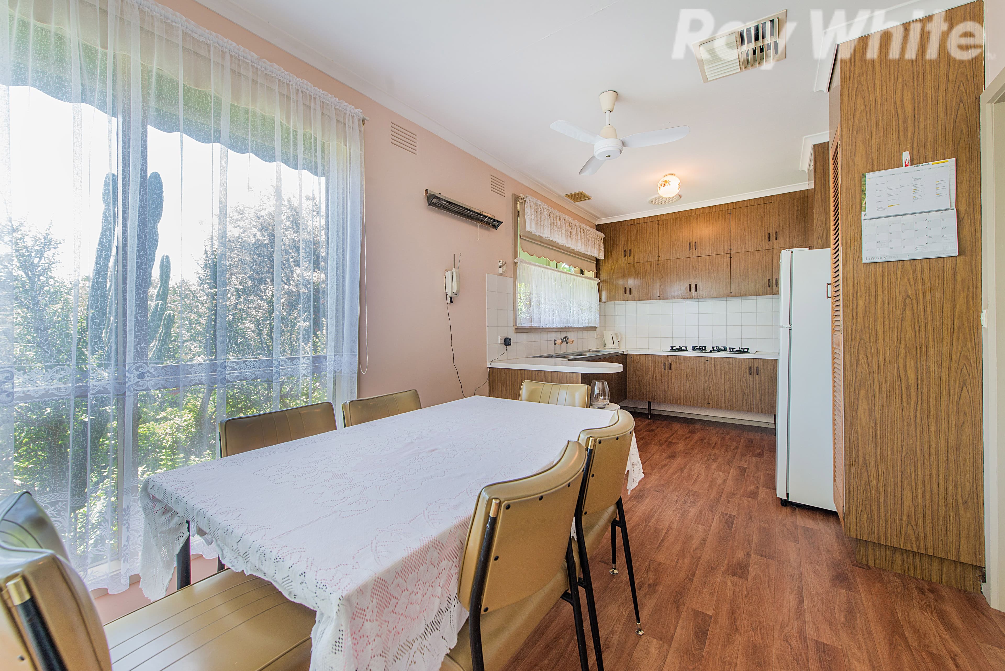 13 Mira Street, Blackburn South VIC 3130, Blackburn South - Thumbnail 4