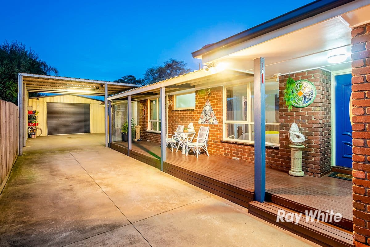 2 Christine Street, Cranbourne VIC 3977, Cranbourne - Thumbnail 5