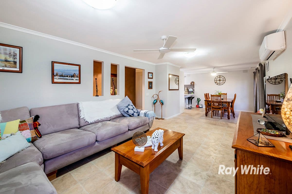 2 Christine Street, Cranbourne VIC 3977, Cranbourne - Thumbnail 7