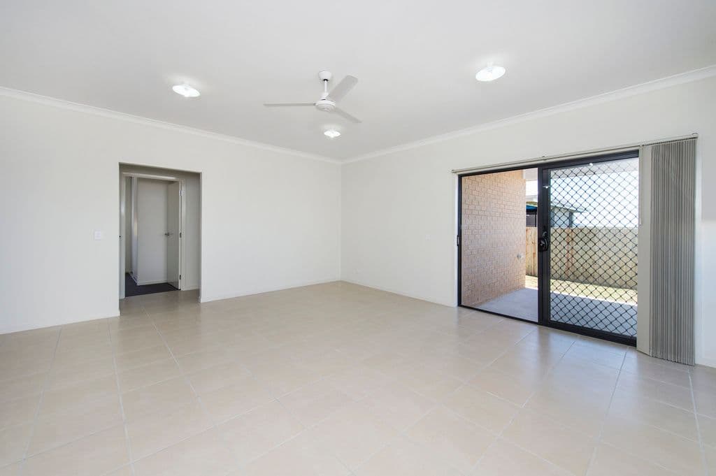 69 Wollombi Avenue, Ormeau Hills QLD 4208, Ormeau Hills - Thumbnail 3
